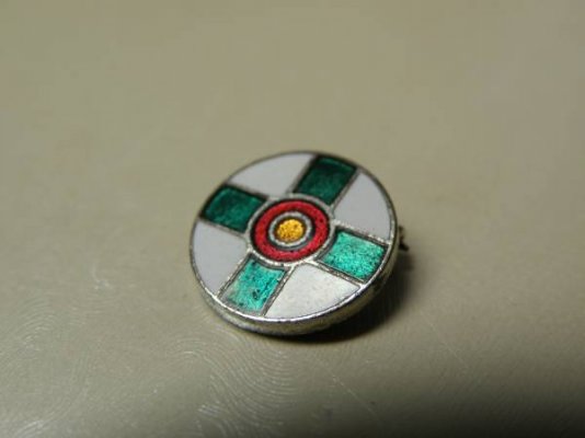 h165569109.1.jpg