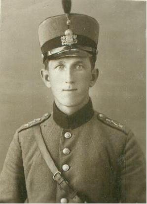 Вильгельм Petriti Пограничник наряд с хет-формы.jpg