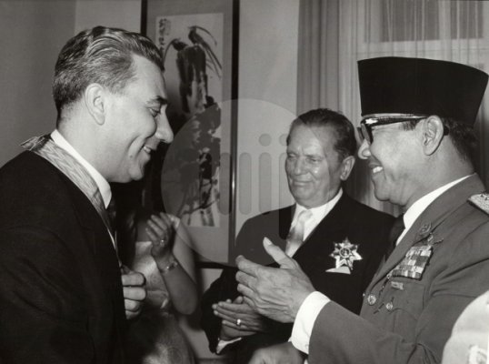1961_170_085.jpg.bc3dd2f46df525fe11235240c963d270.jpg