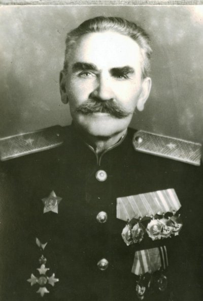 izATT1IH1X-CDZYX9ipE9Hek1sThI29W38GBpJXUFBrFyk0WHsoZxqnGoypbFXBwJx4tsAlI.jpg