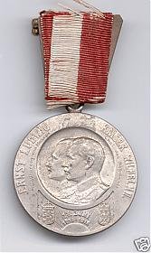 d699_12.jpg