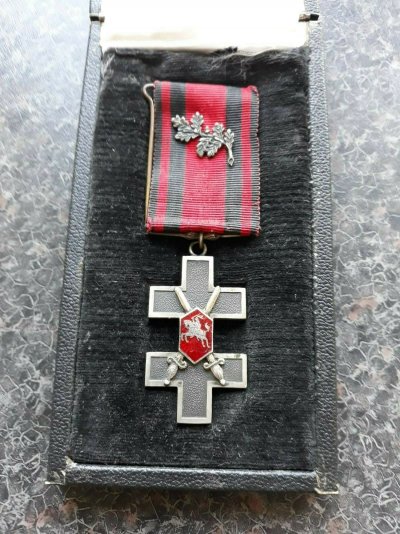 Lit орден Cross-of-Vytis-III.jpg
