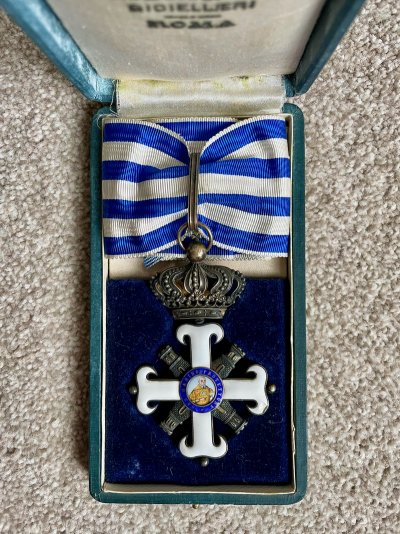 Order_of_St_Marinus_-_Third_Class_Commander.jpg