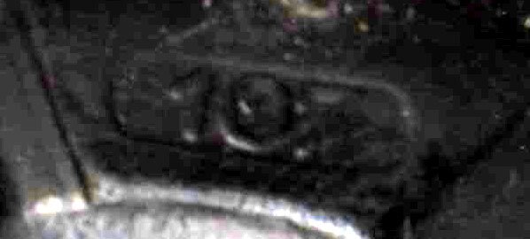 107-M.jpg