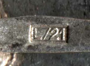 L-21-2-M.jpg