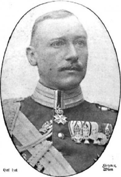 bülof12.jpg
