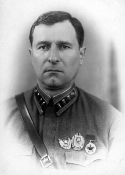 Полковник Соколов-Скворцов Николай Михайлович, Военный Красный орден ХНСР №25.jpg