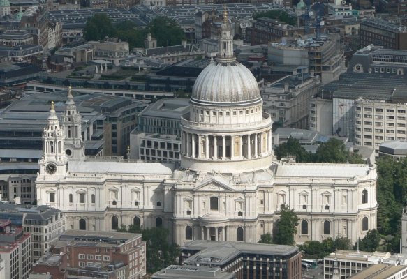 St_Pauls_aerial_(cropped).jpg