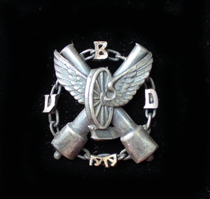 Lat061 Šarv traukinių diviziono ženklas – VBD  Badge of the Armoured Train division.JPG