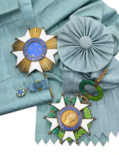 lot-1795-bresil-ordre-croix-sud-retabli-1932-ensemble-grand-croix-detail-2.jpg