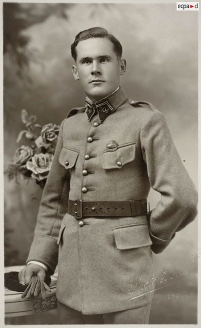 Portrait de René Chavaux en uniforme.jpg