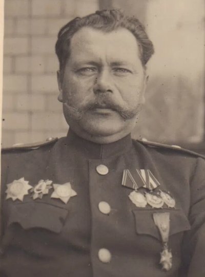 андоньев(1).jpg