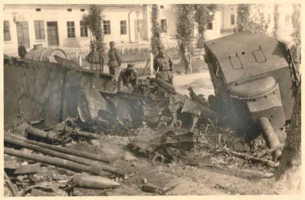 КВ2.jpg