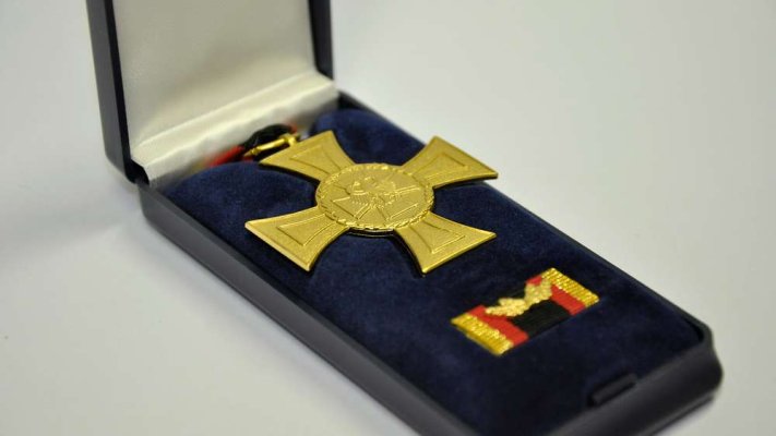20190416-das-ehrenzeichen-ehrenkreuz-fuer-tapferkeit.jpg