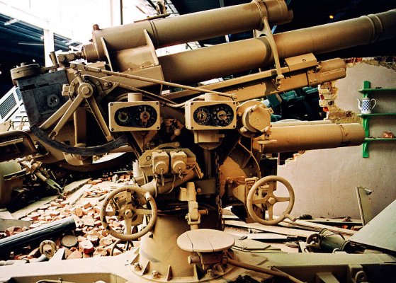 800px-2001gun88mmwiki.jpg