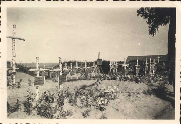 11-54War_04.jpg