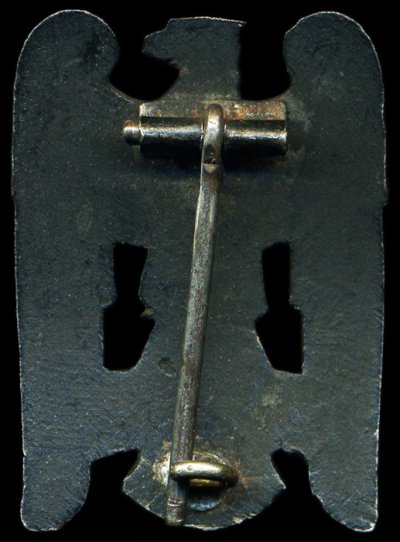 M-877b.jpg