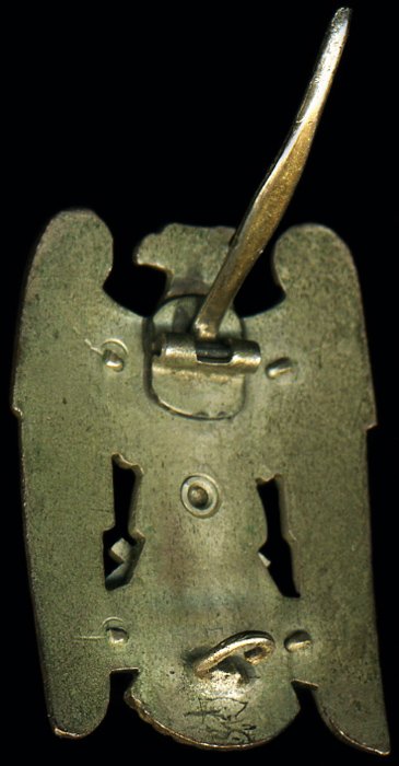 M-880b1.jpg
