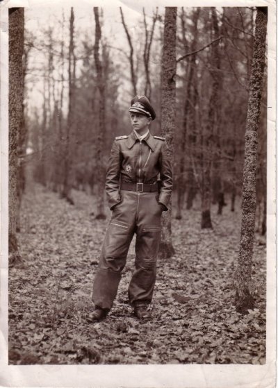Matoni%20Merzhausen%20November%201944%20small.jpg
