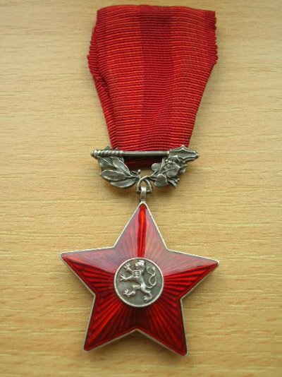 ruda_hvezda_1.jpg
