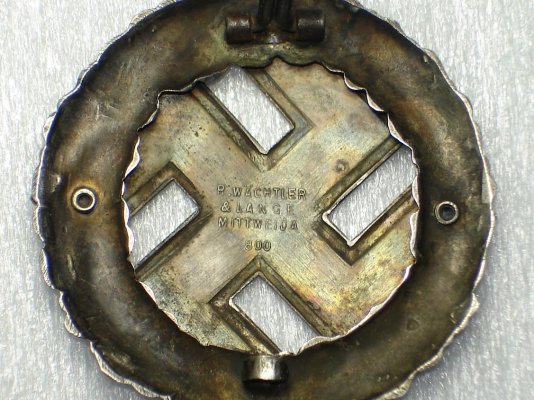 gau23-1.JPG