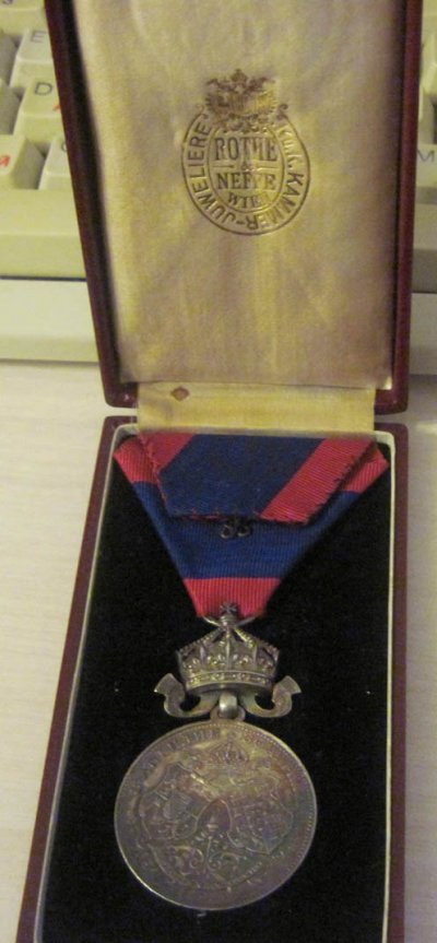 Medal_Svatbe_serebro_koronka_1.jpg