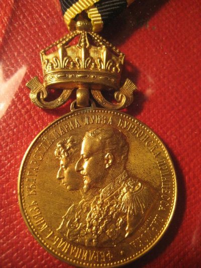 WeddingMedal1[1].JPG