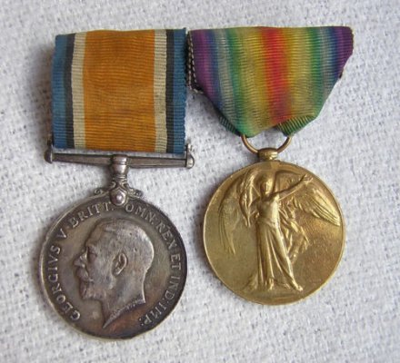 J1644 PTE. P. LEFCOVITCH R.FUS.jpg