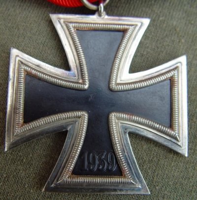 102.jpg