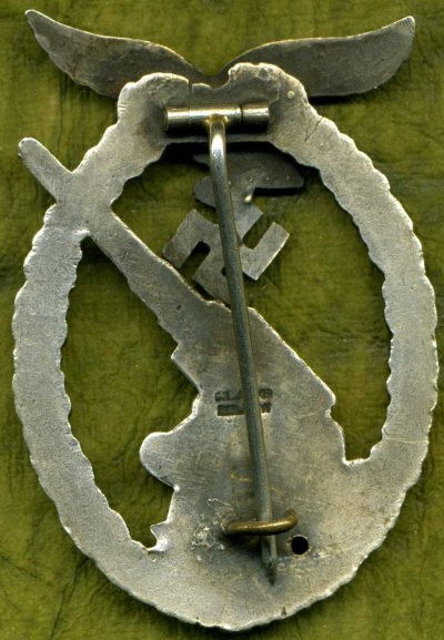 img042.jpg