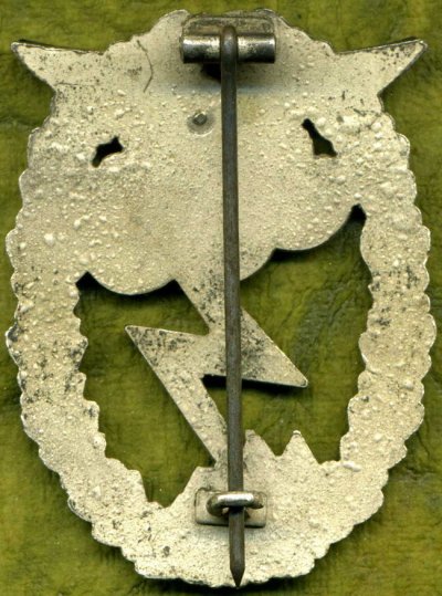 img027.jpg