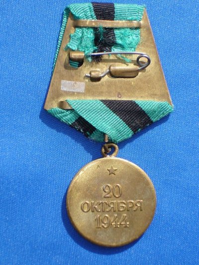 832-2.jpg