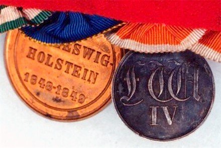 RoteFWIVrv.jpg
