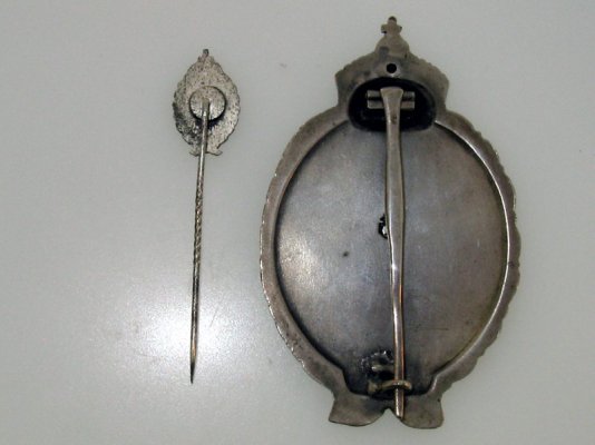 GEM77205.jpg