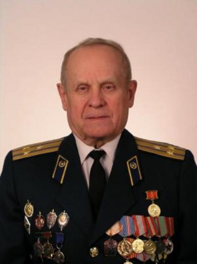 25 лет Вышке фото (СоловьёвАВ).jpg