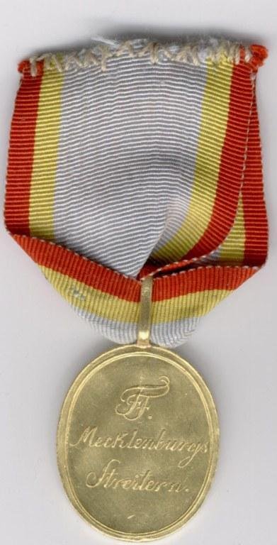 gold. MVM RS mili a.jpg