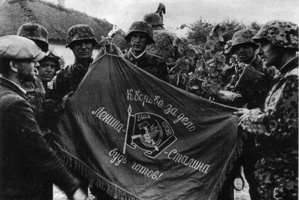 fahne_rote_armeekl.jpg