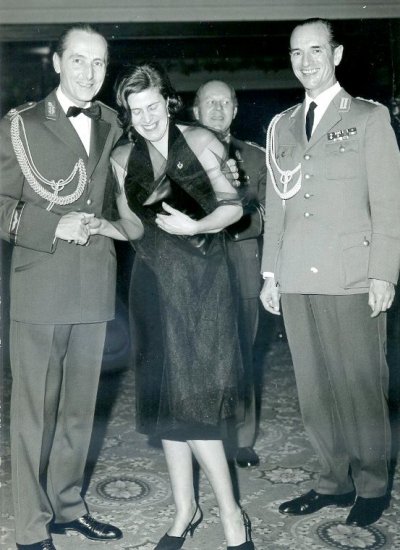 img040.jpg