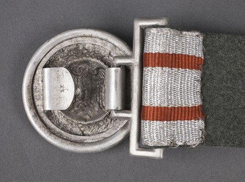 rad2A6F3EMA0513102D74.jpg