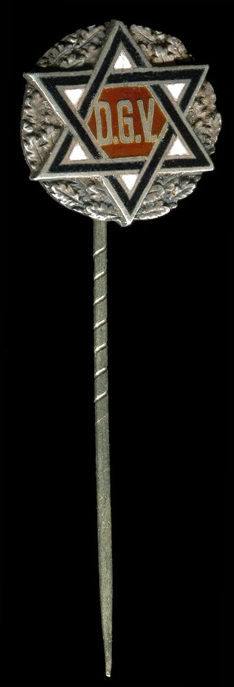 M-3669a1.jpg