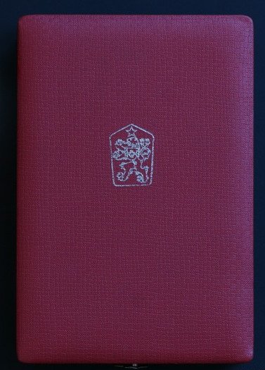 Rad_Klementa_Gottwalda_CSSR_177_etue.jpg