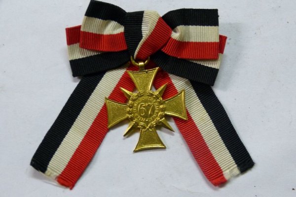 4bb2203de5ad1a3916c9d7c32614305a6.jpg