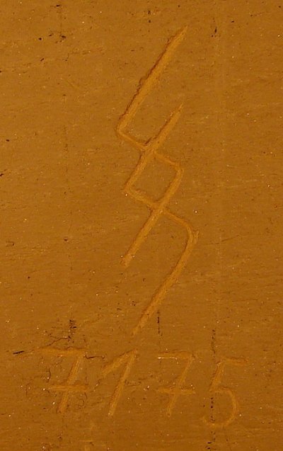 P019e.jpg