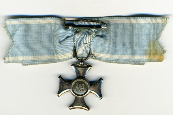 img151_2.jpg